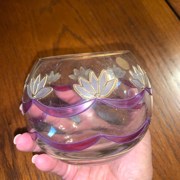 Decorative Crystal Round Vase - Picture 4 of 5